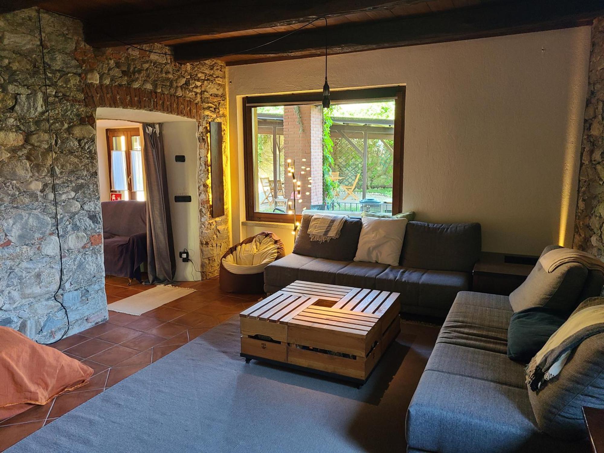 Robin'S Nest Hotel Paruzzaro Kültér fotó