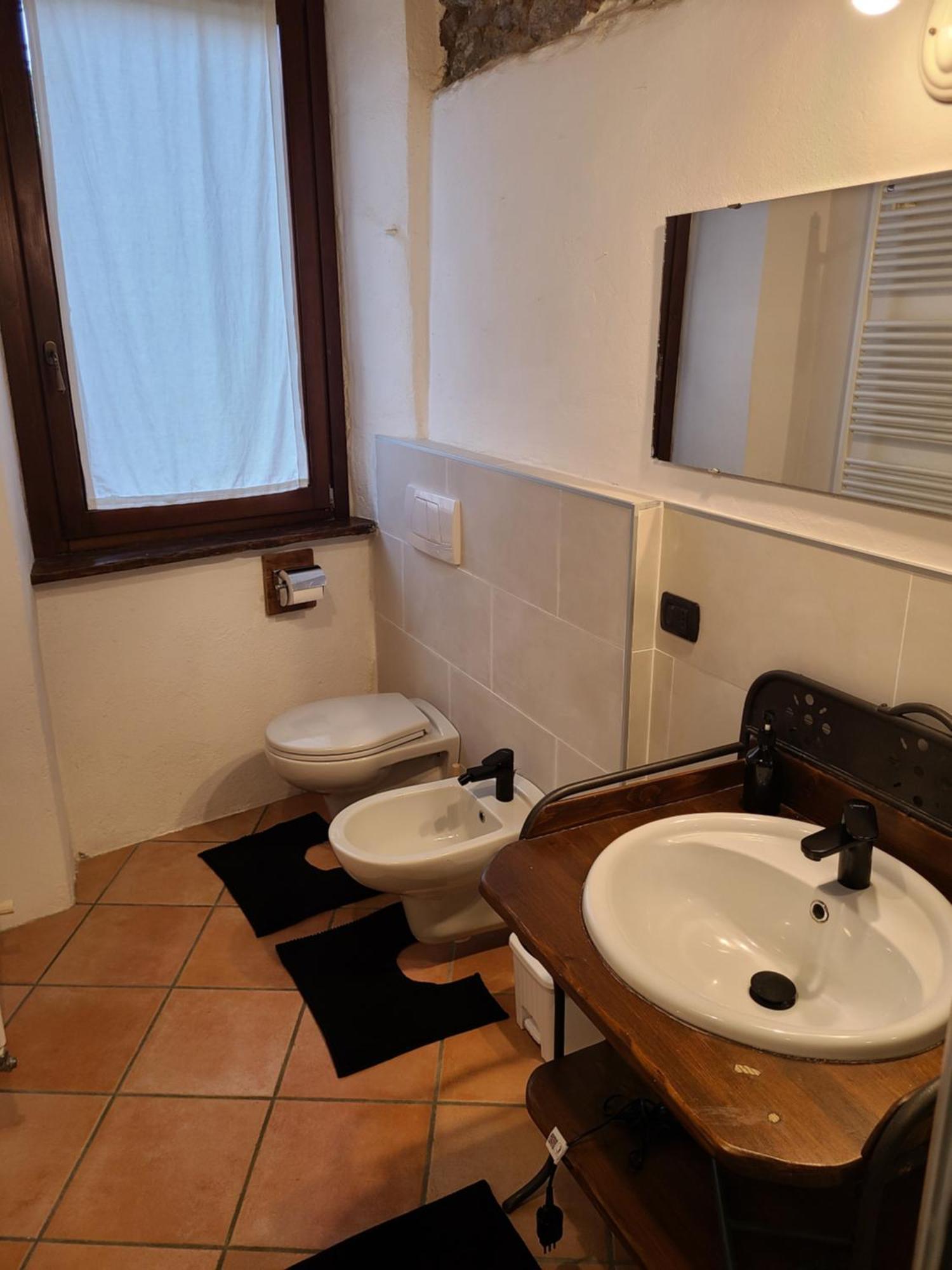 Robin'S Nest Hotel Paruzzaro Szoba fotó